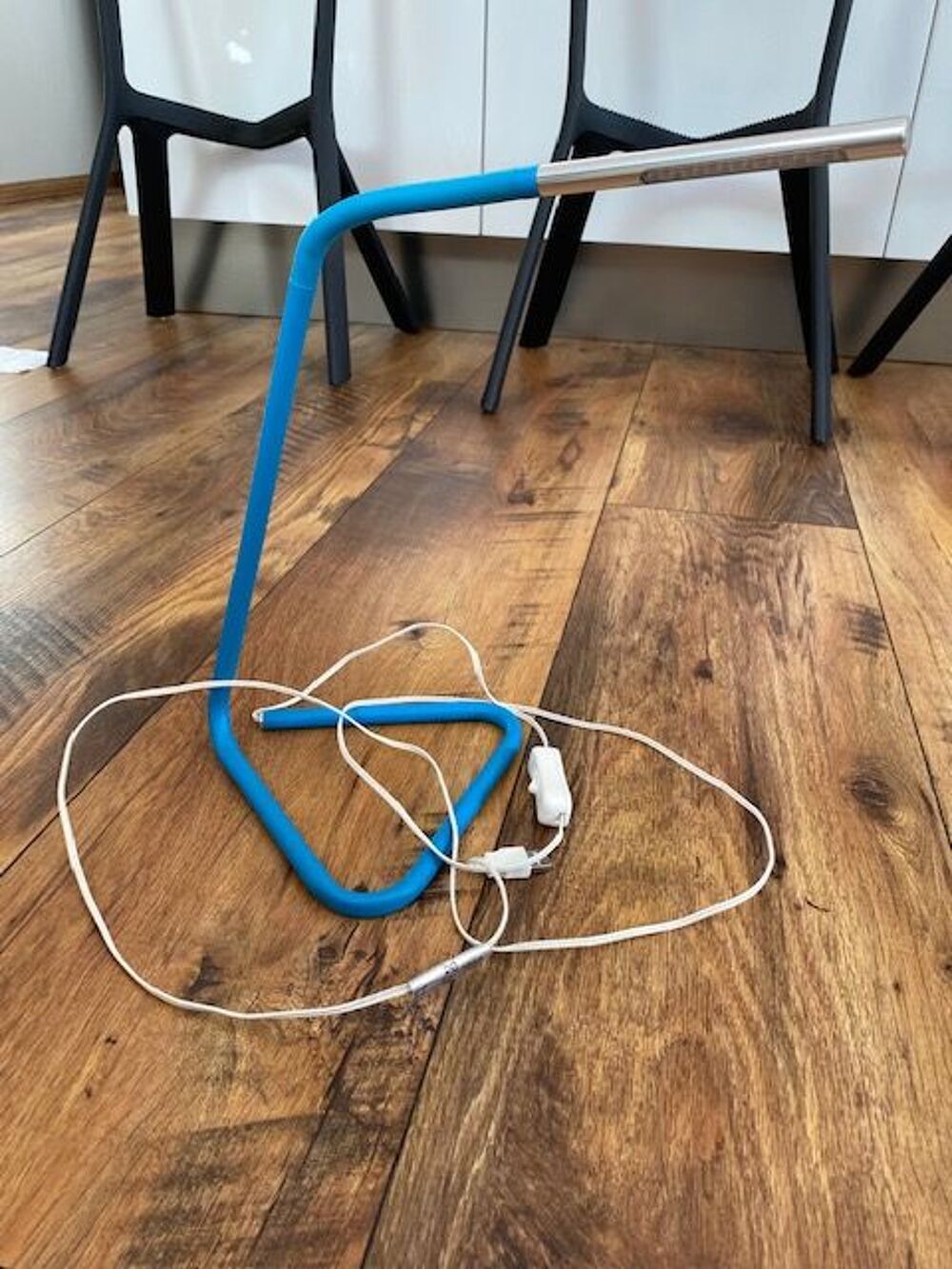 LAMPE DE BUREAU Meubles