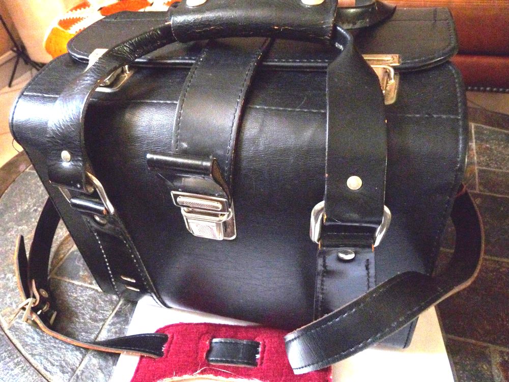 SAC DE TRANSPORT MATERIEL PHOTO Photos/Video/TV