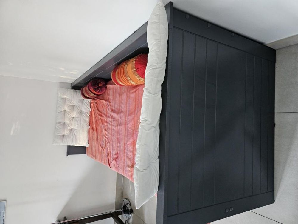 Lit gigogne 
Meubles