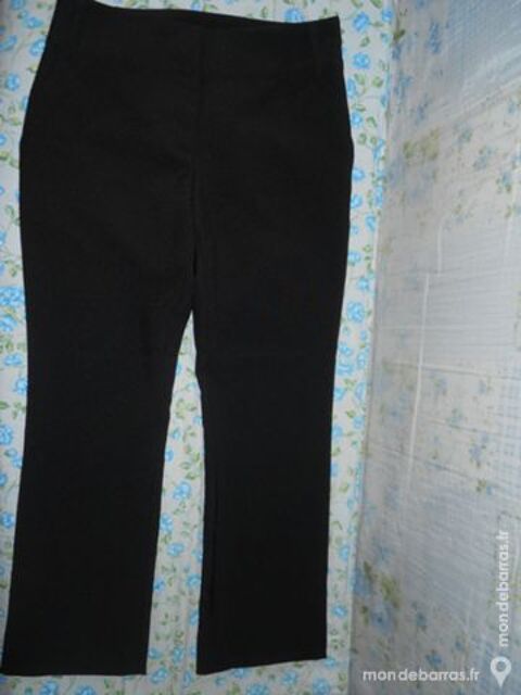 Pantalon noir polyester taille 38 neuf 15 Rennes (35)