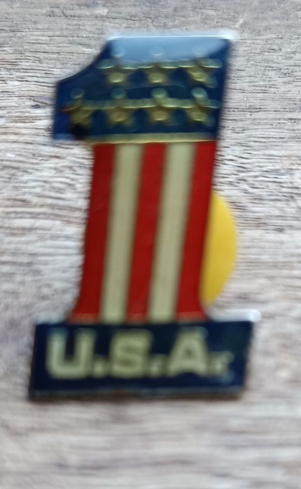 Pin's rare Zippo 