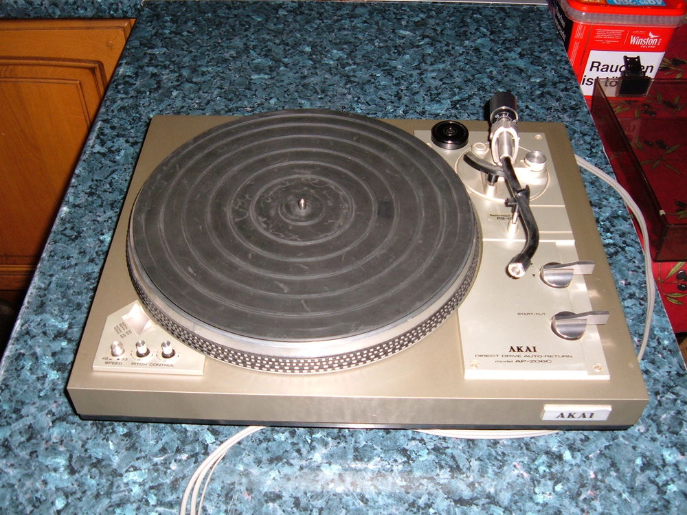 AP-206-C AKAI Audio et hifi