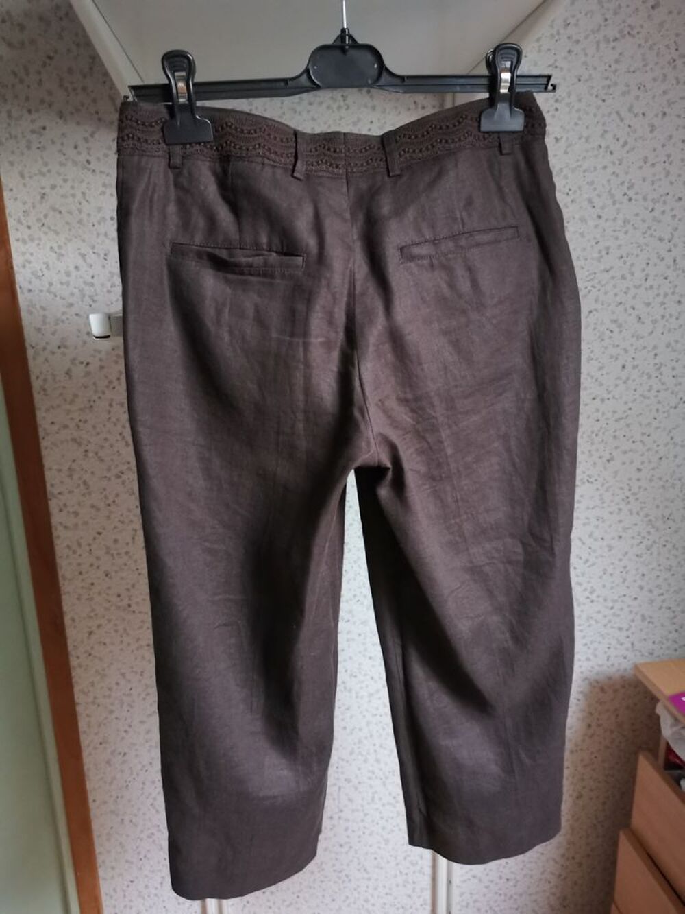 Pantacourt marron fonc&eacute; H Vêtements