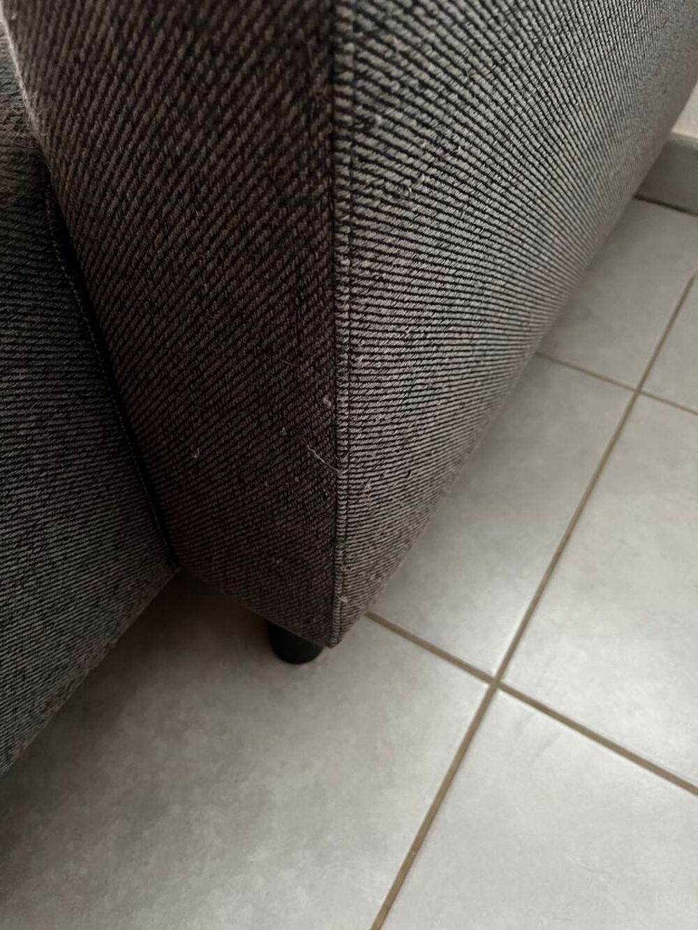 Canap&eacute; d'angle m&eacute;ridienne r&eacute;versible YOGI gris anthracite - Tr&egrave;s bon etat Meubles