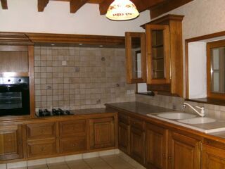  Maison � louer 5 pi�ces 110 m� Saint-sauvant