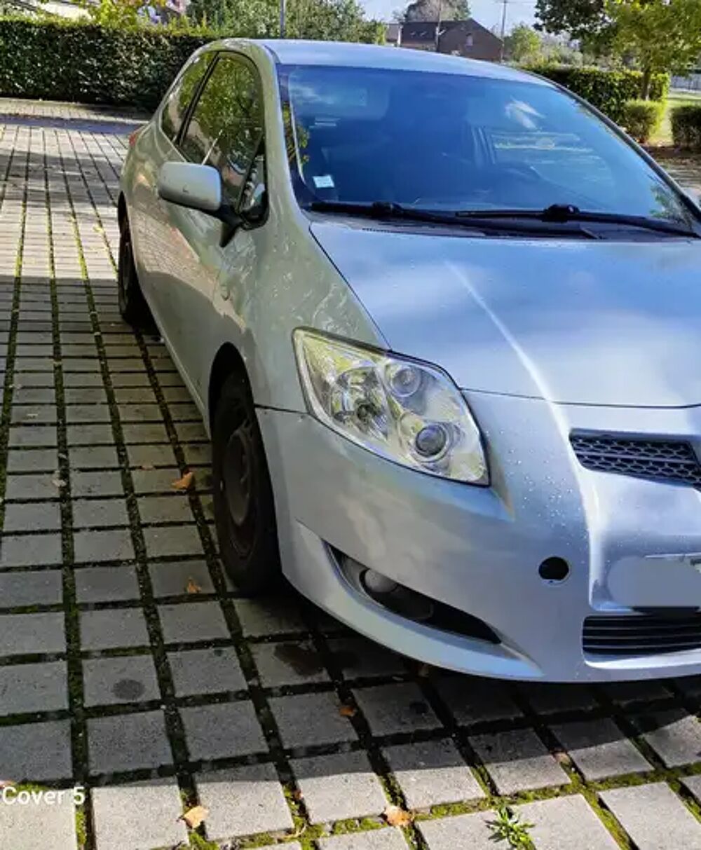 Auris 90 D-4D Lin&eacute;a Luna MultiMode 2008 occasion 59500 Douai