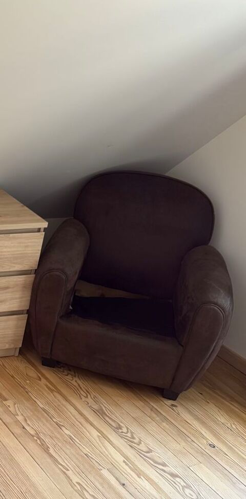 Donne lot de 2 Fauteuil Club Chamigny (77)