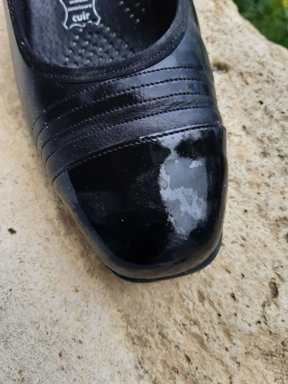 Chaussures en cuir. T38 Chaussures
