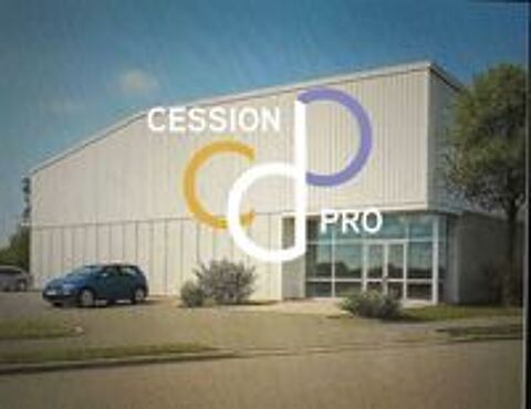   LOCAL D'ACTIVITE OU COMMERCIAL DE 1200 M2 A LOUER - LE PONTET GRAND AVIGNON 