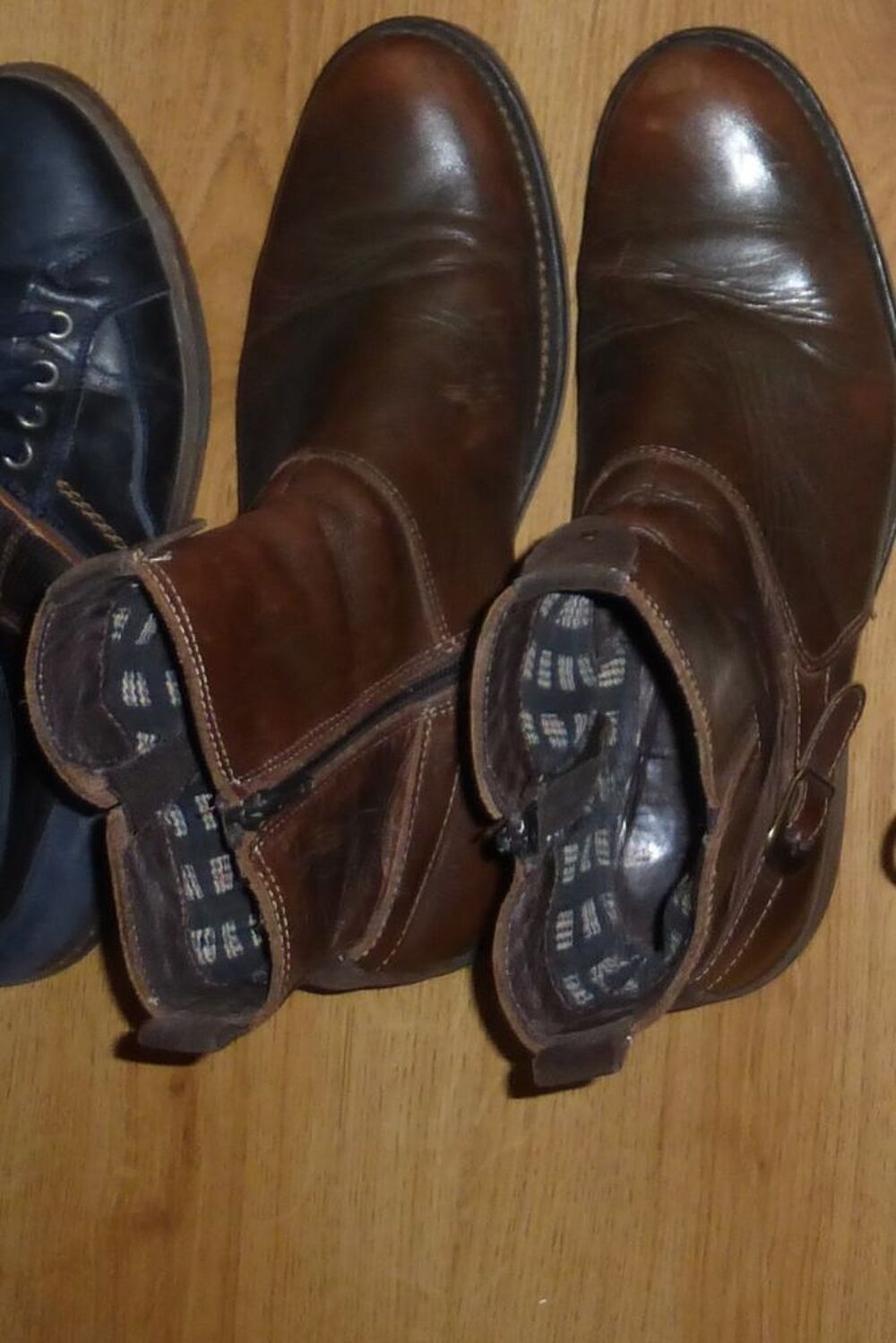 CHAUSSURES HOMME hiver/&eacute;t&eacute; - taille 42 - Chaussures