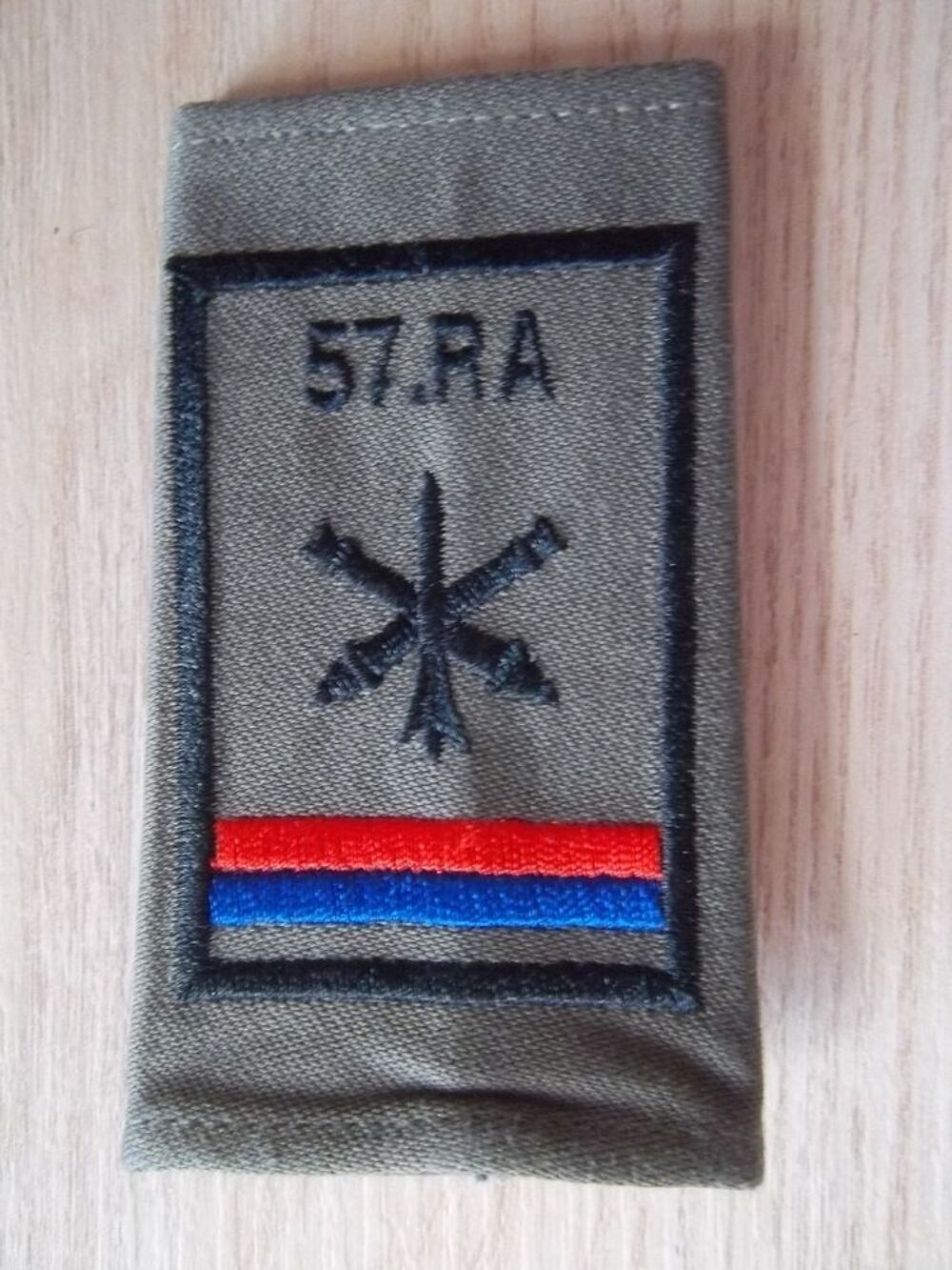fourreau &eacute;paulette compagnie escadron 57 r&eacute;giment artillerie 
