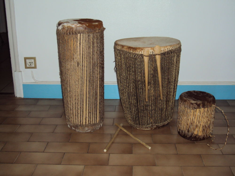  Tambour Ingoma de Guin&eacute;e Equatoriale Instruments de musique