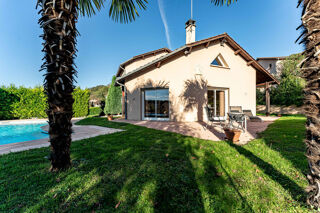  Maison � vendre 5 pi�ces 160 m�