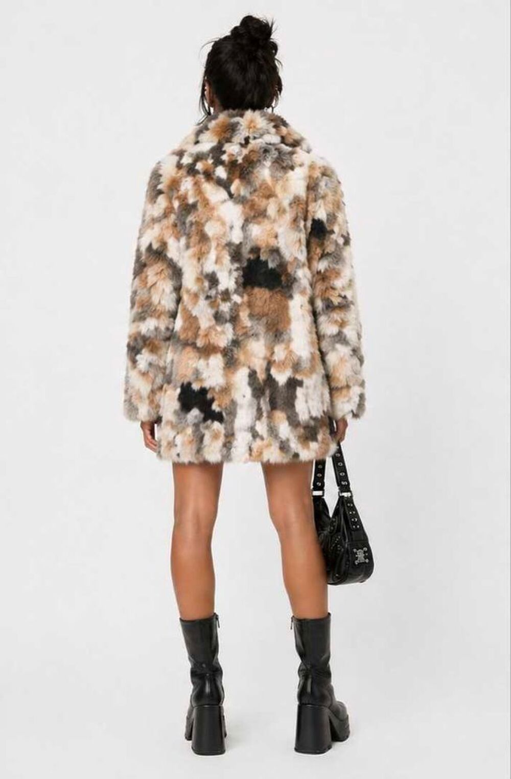 Manteau en v&eacute;ritable fourrure Vêtements