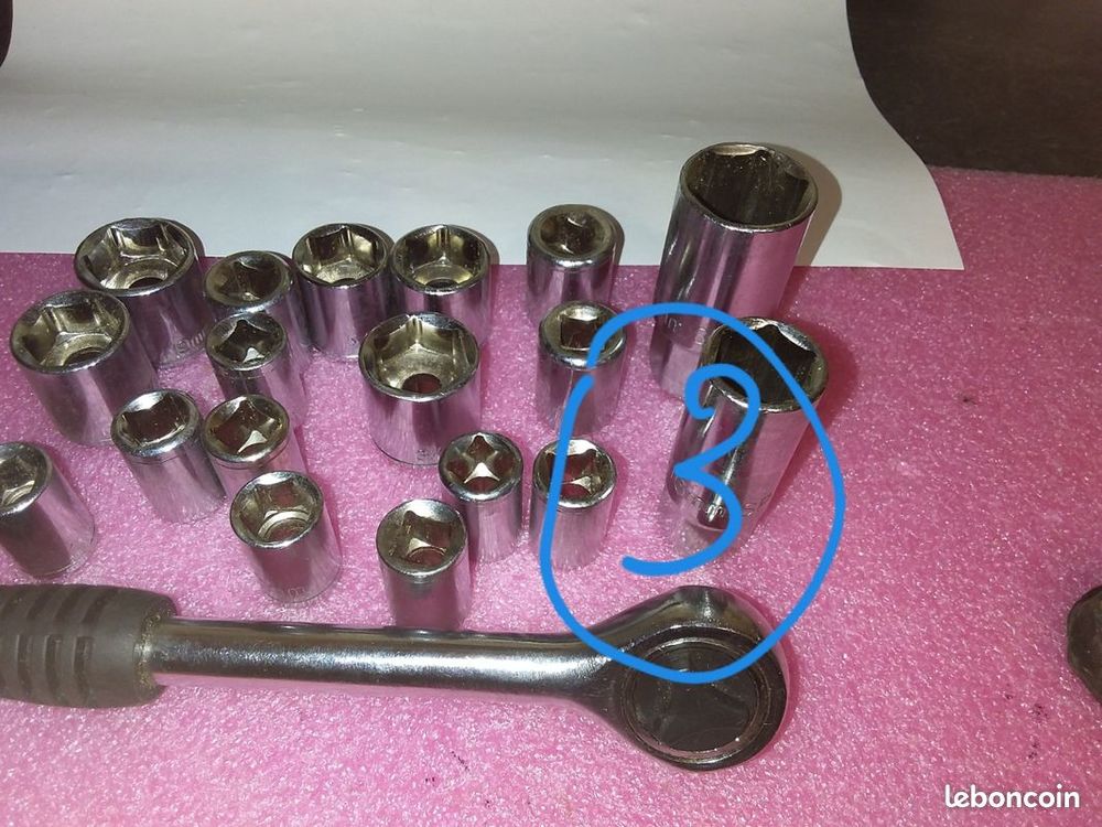Lot outillage n&deg;4 voir photos Bricolage
