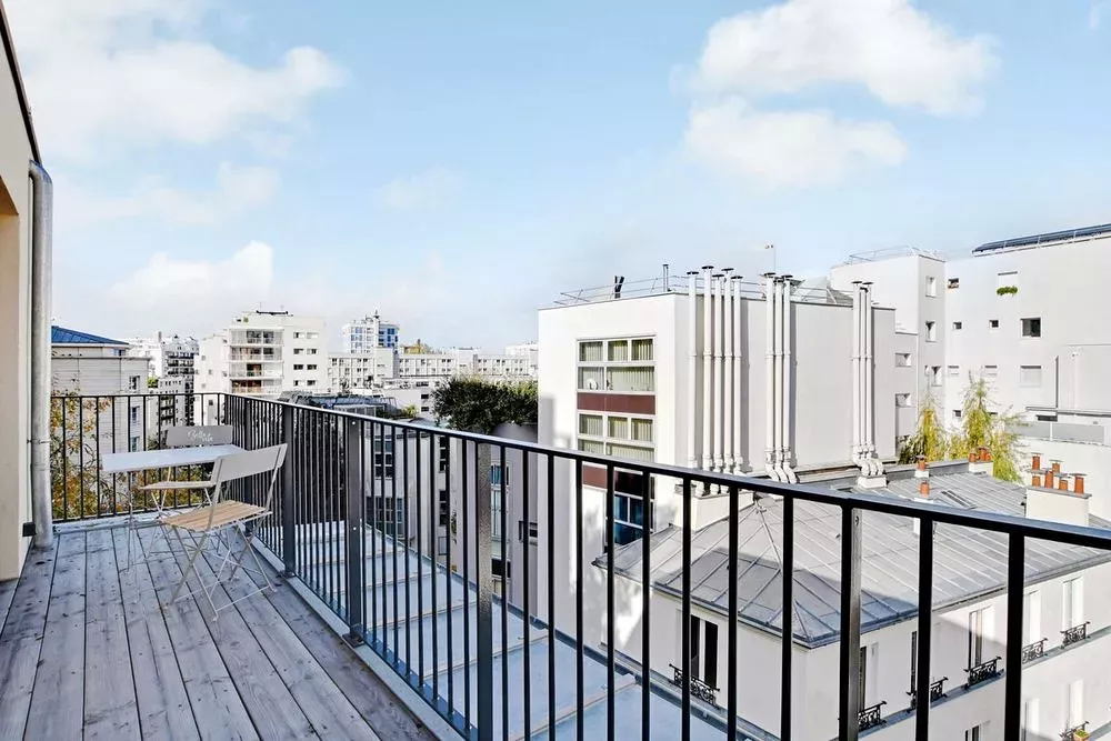 Appartement a louer paris-19e-arrondissement - 3 pièce(s) - 108 m2 - Surfyn