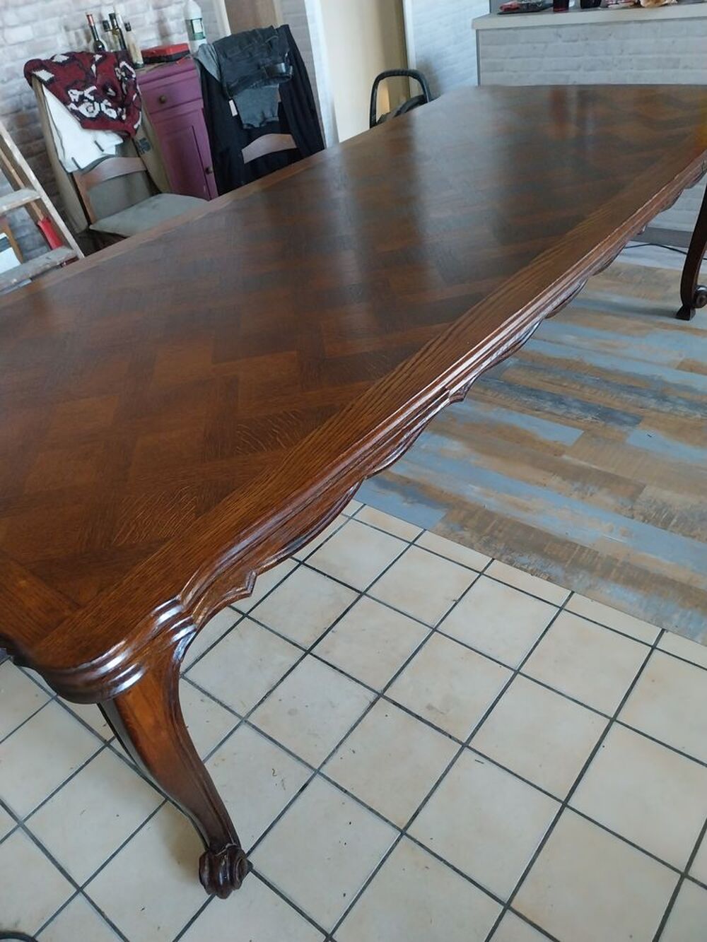 Grande table d'ebeniste Meubles