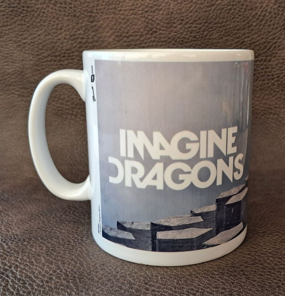 tasse mug en c&eacute;ramique groupe imagine dragons 
&eacute;tat neuf 
