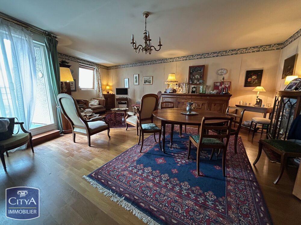 Appartement 4 pièces 97 m² · à Poitiers · 97 m² · 294 000 €