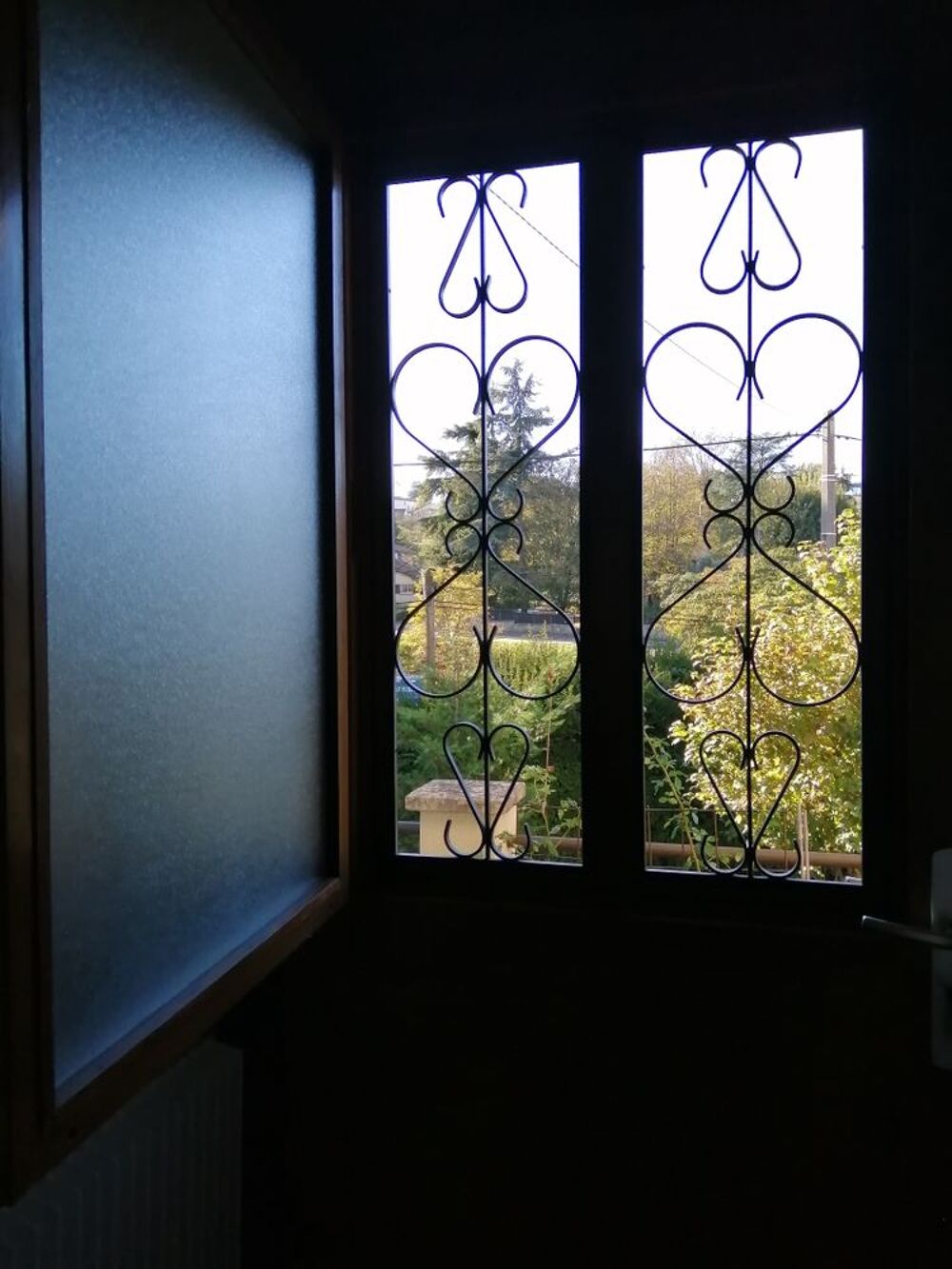 Porte d'entr&eacute;e bois &agrave; r&eacute;nover Bricolage