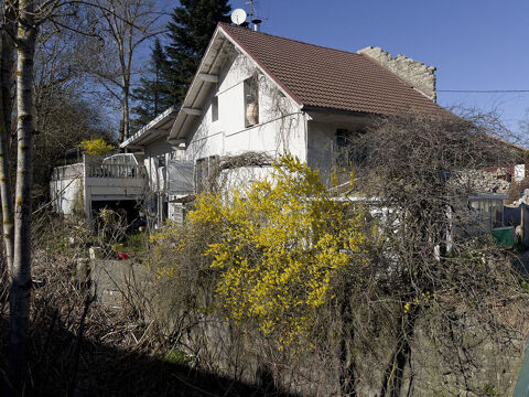   Ancien corps de ferme r�nov� habitable � moderniser Ferme - 7 pi�ce(s) - 220 m�