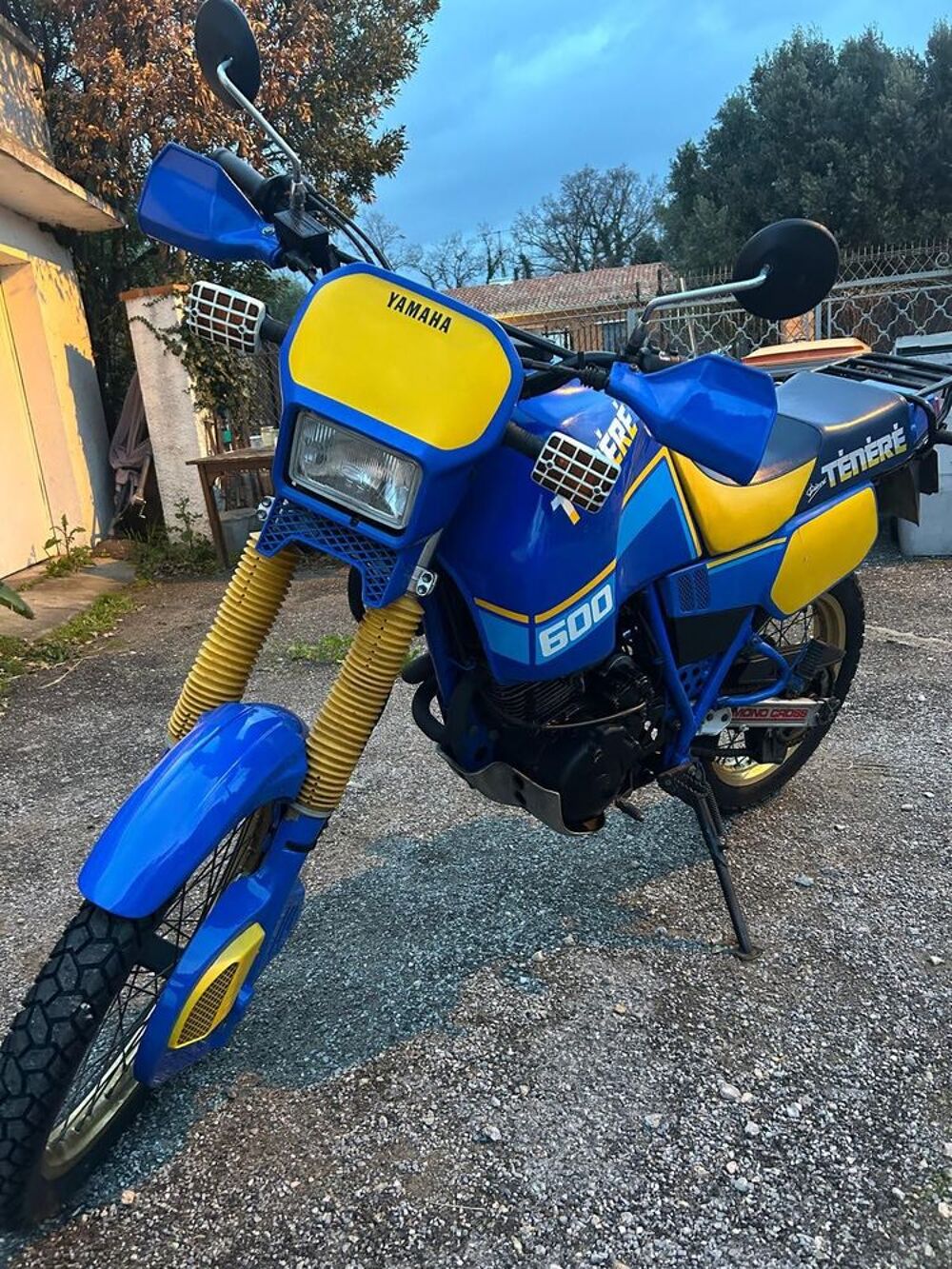 YAMAHA 1986 occasion 83600 Fréjus