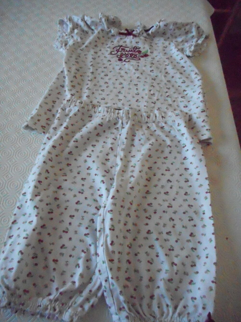 2 pyjamas fille 2/ 3 ans TBE Vtements enfants