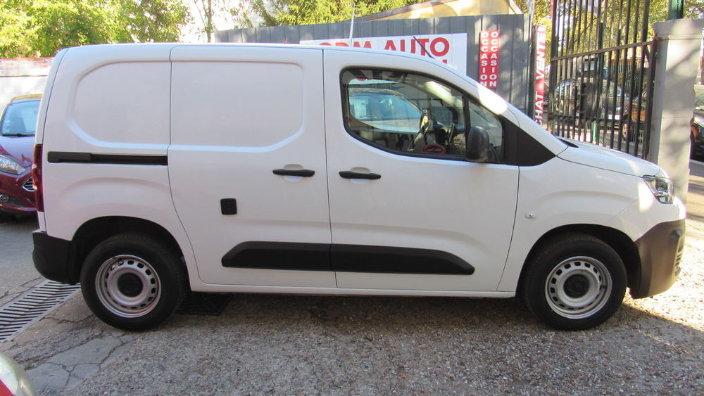 Berlingo BERLINGO VAN M 650 BLUEHDI 130 S&S BVM6 CLUB 2022 occasion 94500 Champigny-sur-Marne