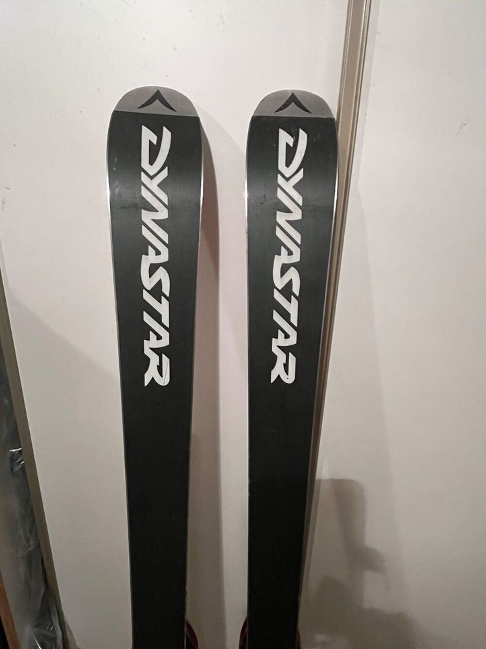 Equipement de ski complet pour femme 1,60, chaussures 39 Sports