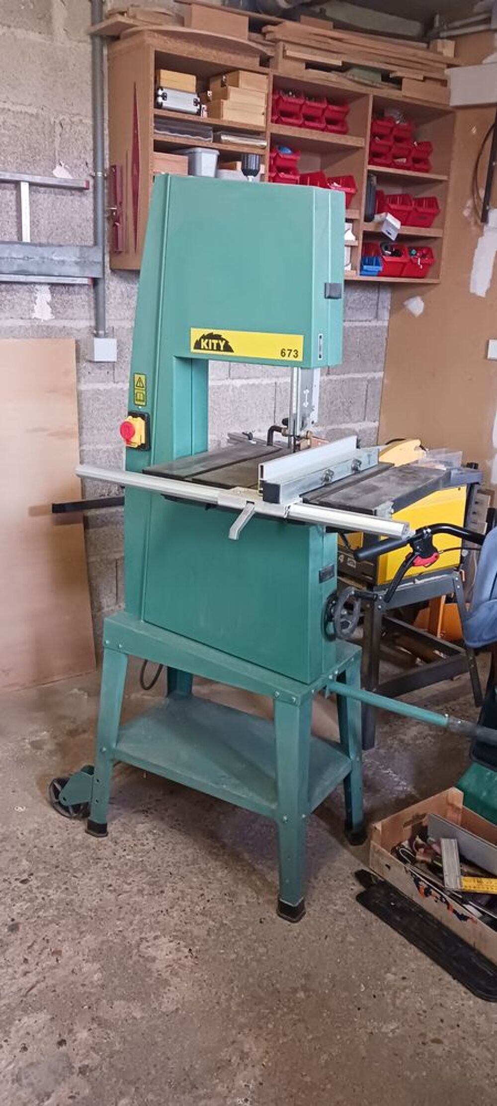 scie &agrave; ruban Bricolage