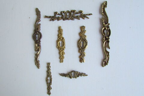 Lot d'entr�es de serrure uniques, diff�rentes dimensions 50 Paris 8 (75)