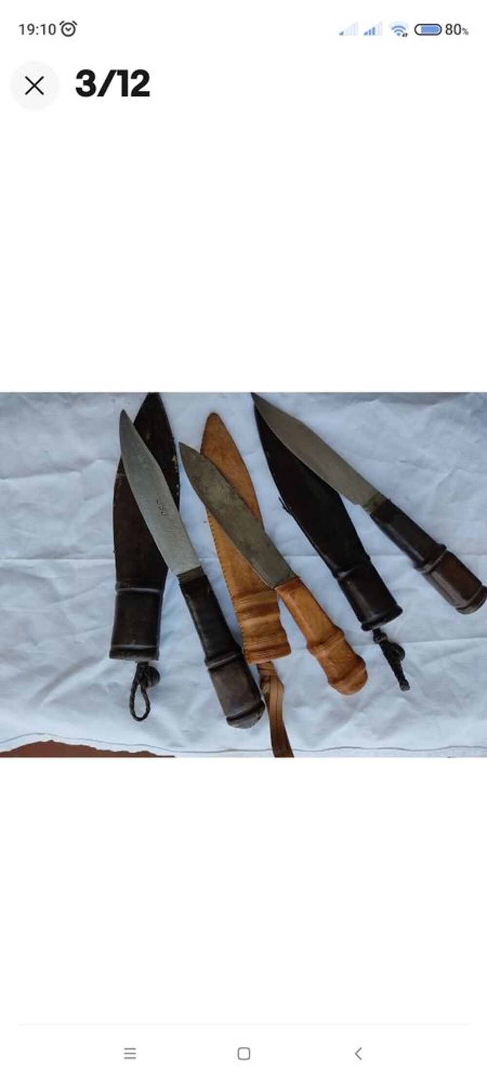 3 couteaux artisanal africain. 