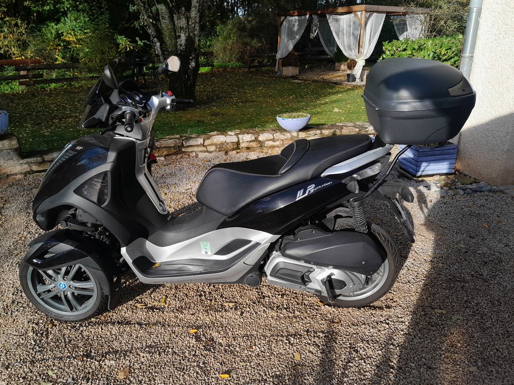 PIAGGIO 2012 occasion 71590 Gergy