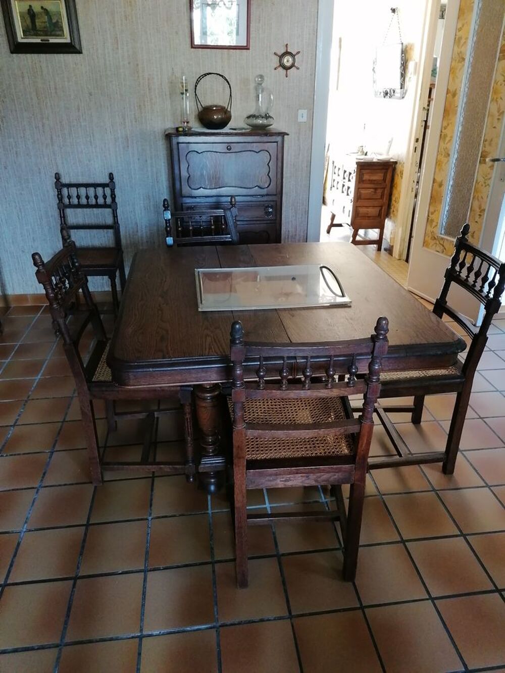 Salle &agrave; manger Meubles