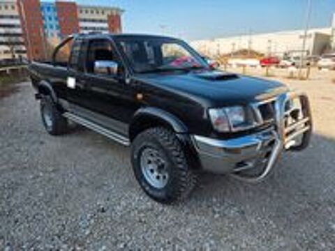 Navara 2000 occasion 20260 Calvi
