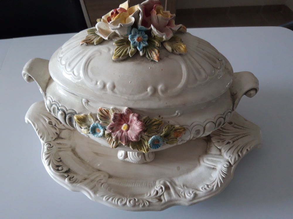 SOUPIERE VINTAGE Décoration