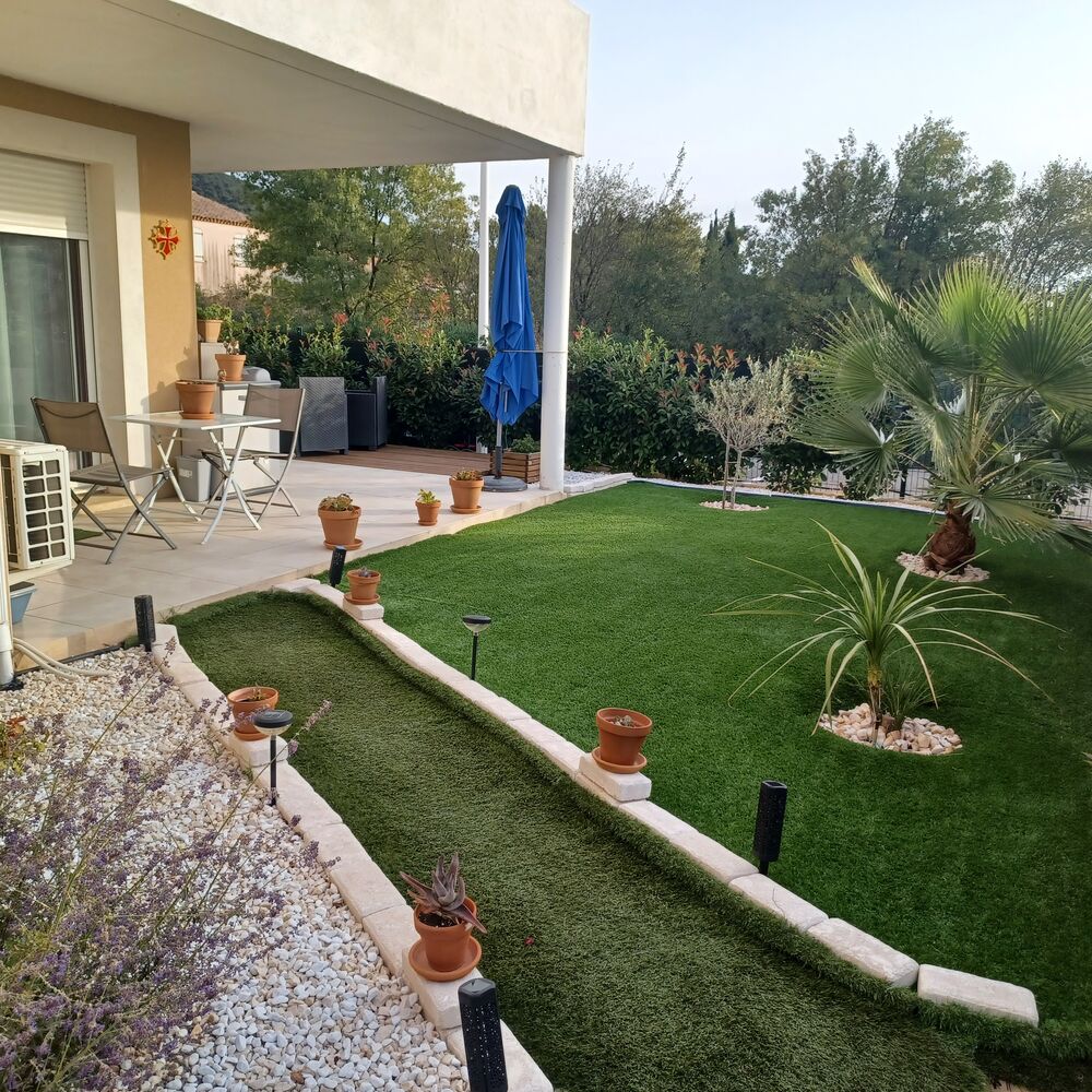 Appartement 64 m² · à Péret · 64 m² · 190 000 €