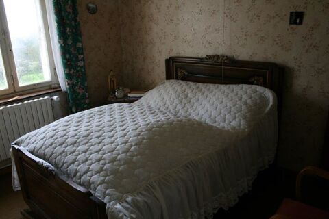 Bois de lit deux places 60 La Neuville-aux-Jotes (08)