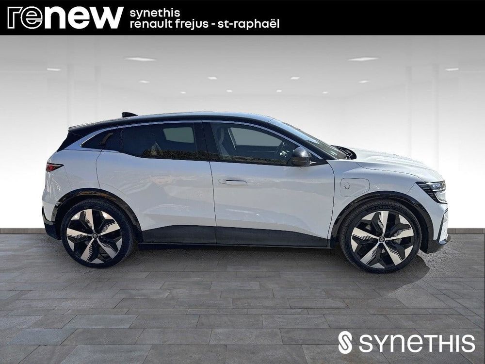 M&eacute;gane Megane E-Tech EV60 220 ch super charge Techno 2022 occasion 83600 Fr&eacute;jus