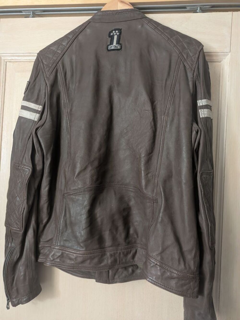 blouson en cuir moto Vêtements