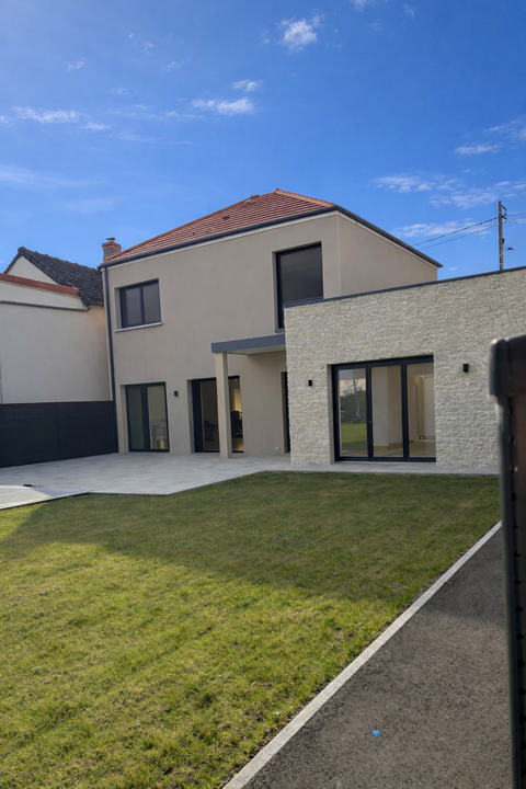   Maison neuve Troyes 166 m� et 22 m� de garage ind�pendant Maison - 6 pi�ce(s) - 188 m�