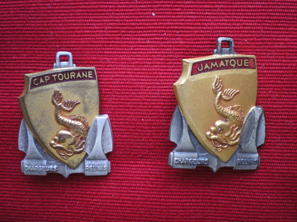 Insigne de Marine - Chargeurs r&eacute;unis Cap Tourane et Jama&iuml;que 