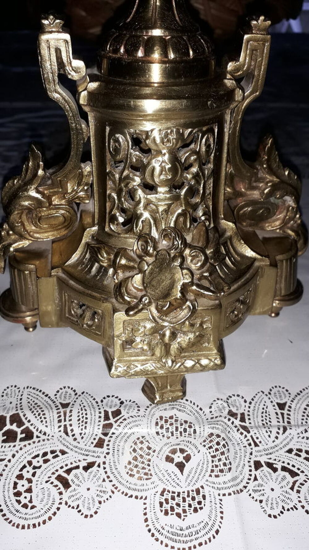Chandelier en bronze 5 broches 