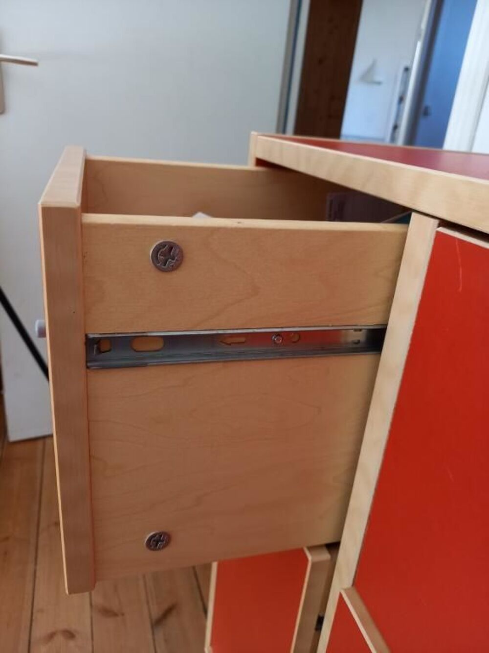 Petit meuble de rangement &agrave; tiroirs, rouge Meubles