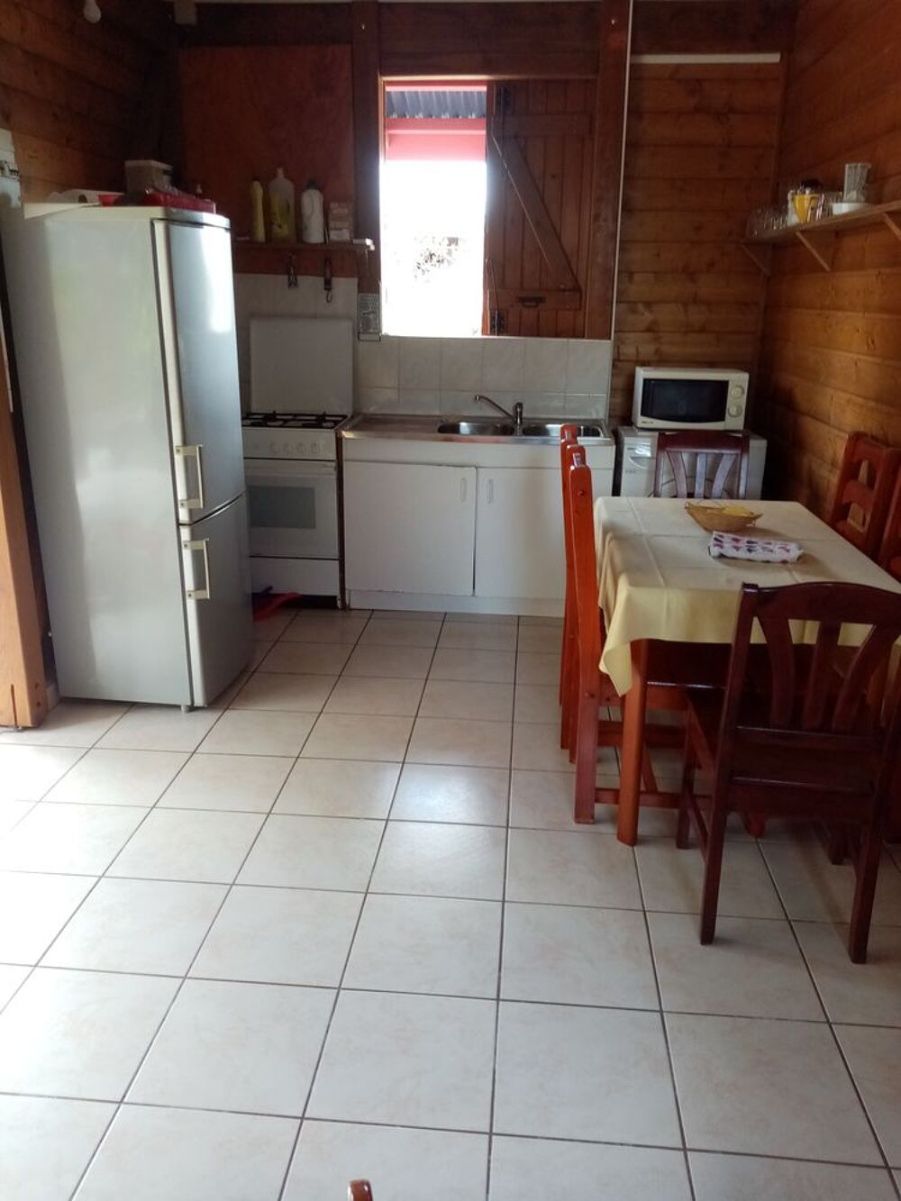   Location  vacances de Bungalow DOM-TOM, Sainte-Anne (97180)