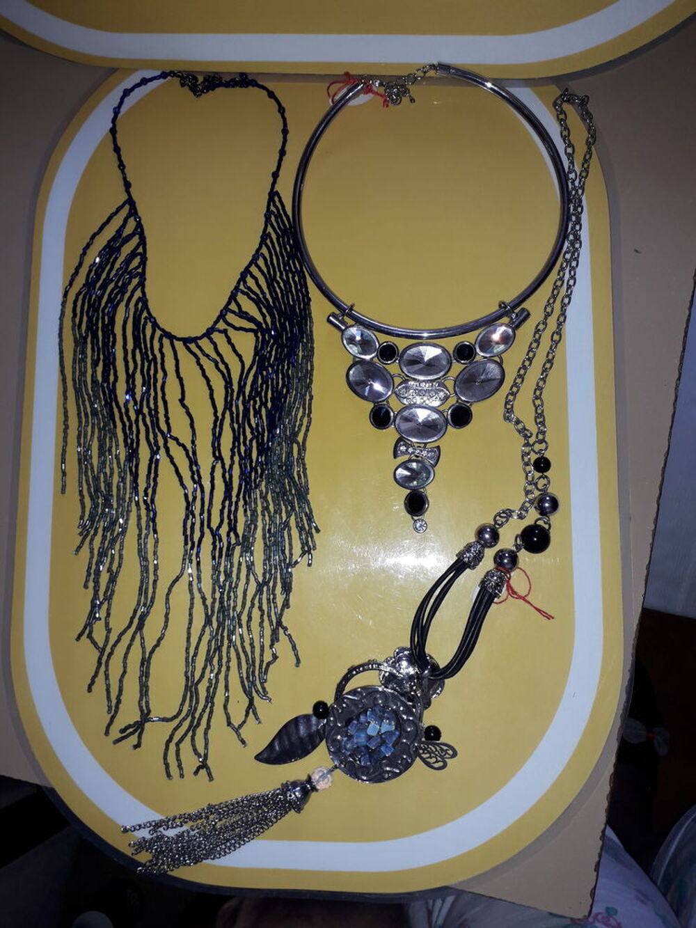 Bijoux Fantaisies Lot N&deg; 10 Bijoux et montres