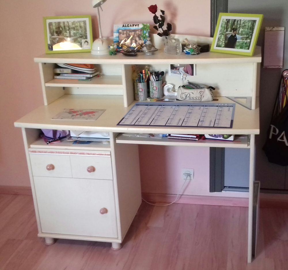 Chambre fille 
Meubles