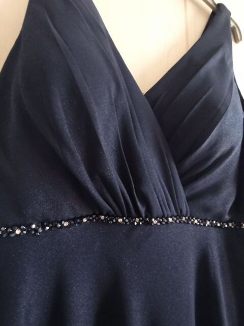 Robe longue bleu de soir�e, cocktail et mariage
99 Brou� (28)