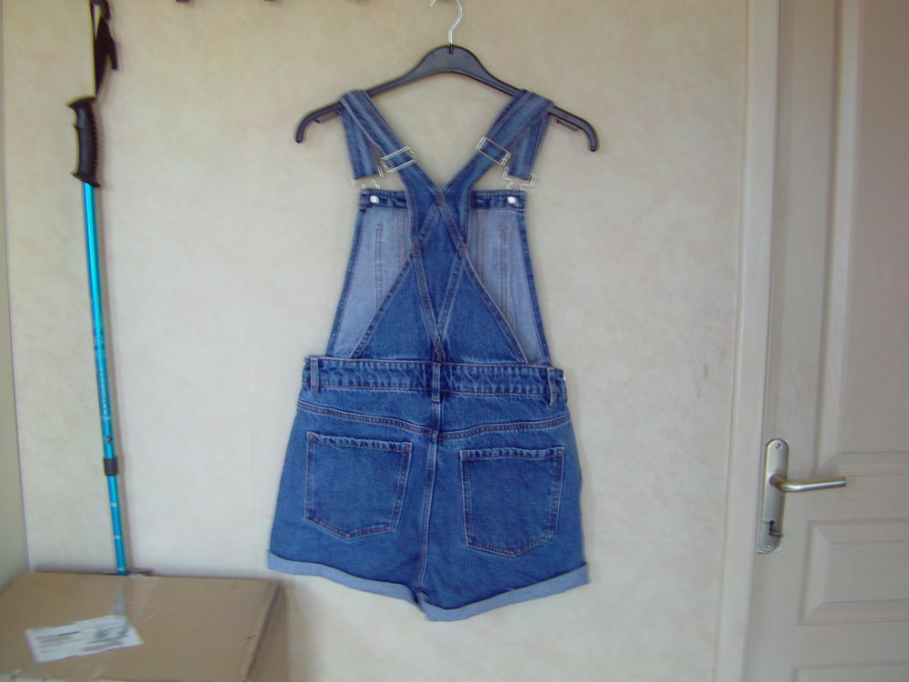 Combishort en jeans taille 38 Vêtements