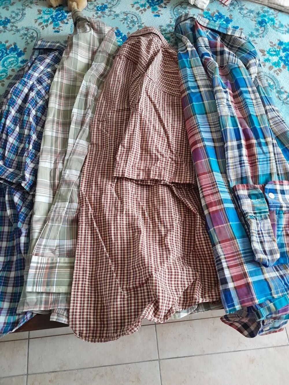 Diff&eacute;rentes chemises homme, manches courtes et longues, Vêtements